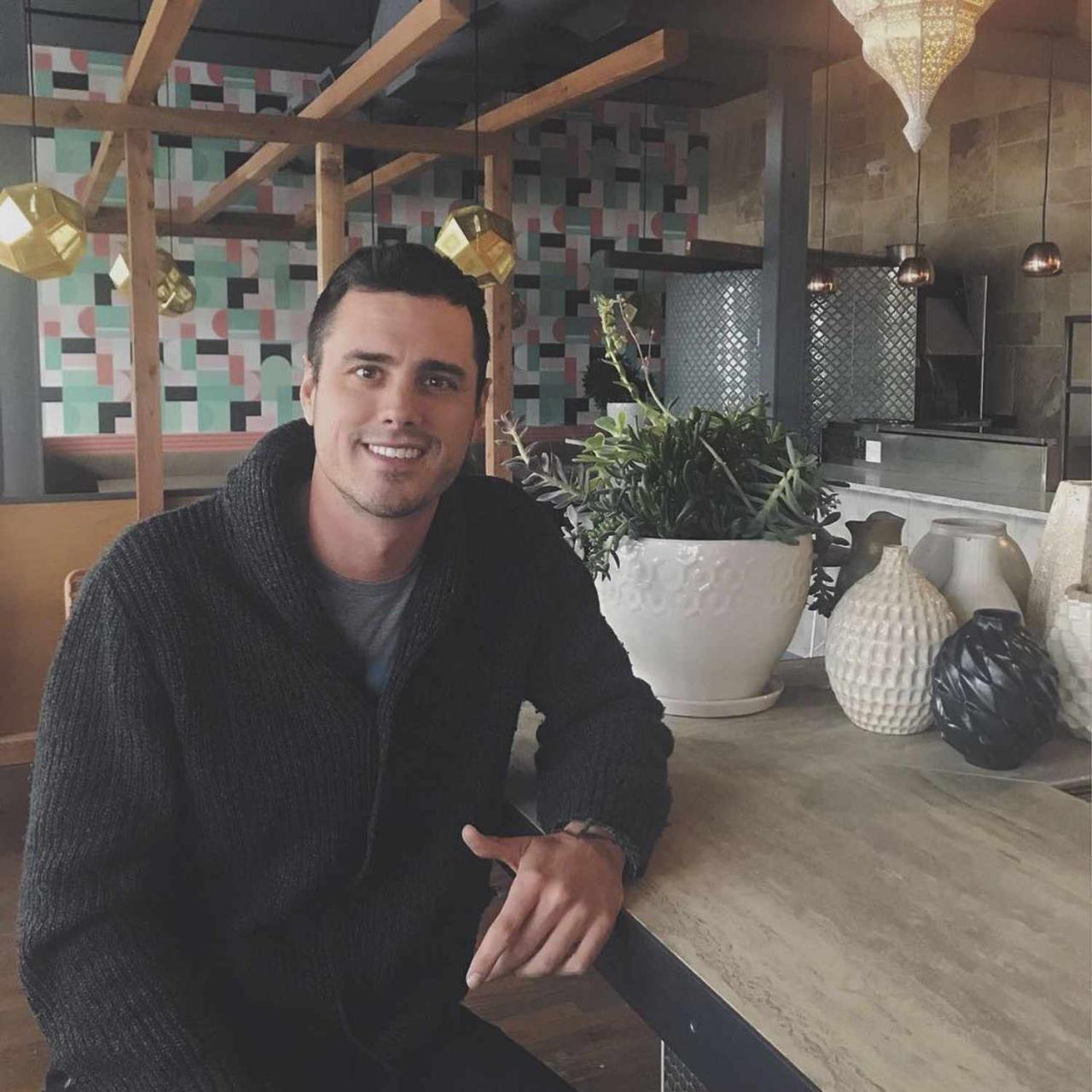 Bachelor Alum Ben Higgins ouvre un restaurant à Denver | PEOPLE.com
